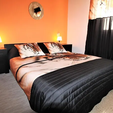 Grande Montemar - 2 Bathrooms, 10 Min To The Beach, Garage Alicante