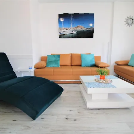Grande Montemar - 2 Bathrooms, 10 Min To The Beach, Garage Alicante