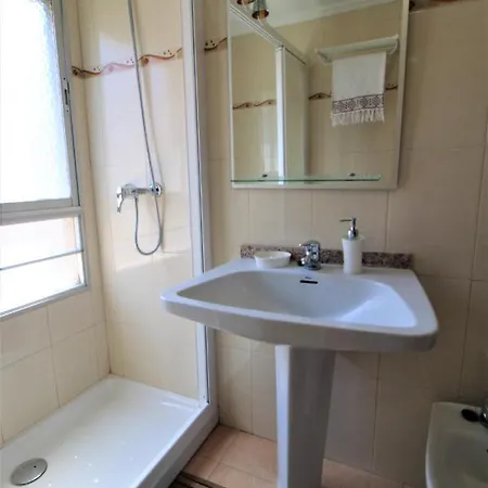 Apartment Grande Montemar - 2 Bathrooms, 10 Min To The Beach, Garage Alicante